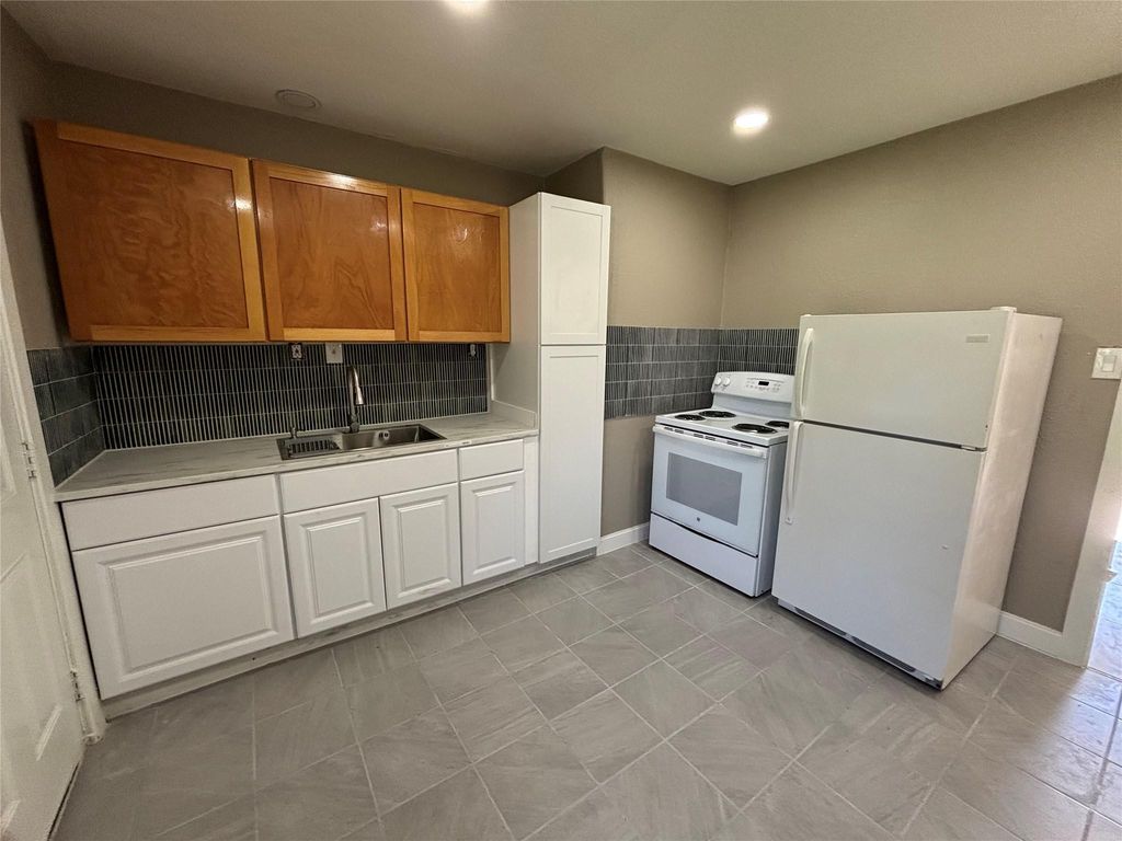 1503 Teanaway Lane, Houston, TX 77029