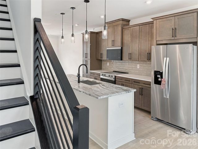 3648 S Tryon Street 26, Charlotte, NC 28217