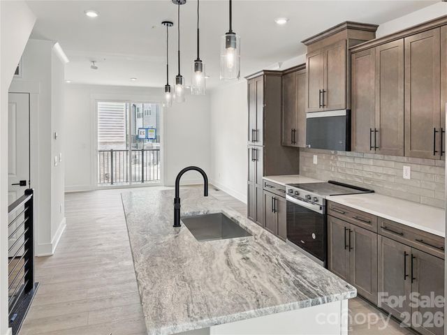 3648 S Tryon Street 26, Charlotte, NC 28217