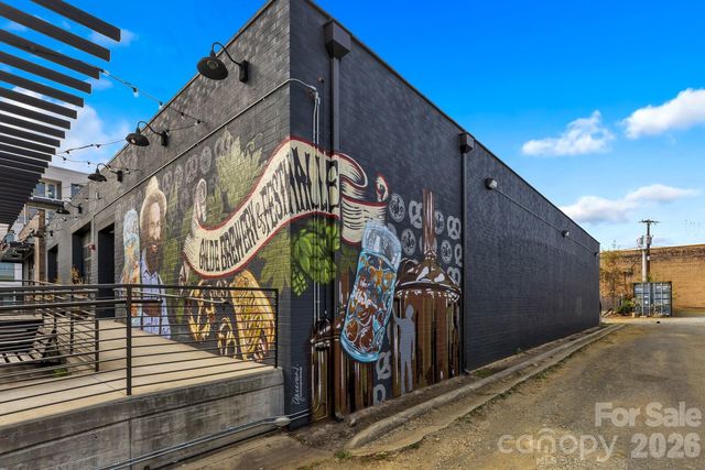 3648 S Tryon Street 26, Charlotte, NC 28217