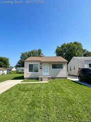 11244 Sherman Avenue, Warren, MI 48089