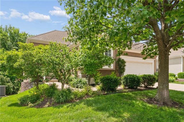 13322 Pennsylvania Court, Kansas City, MO 64145