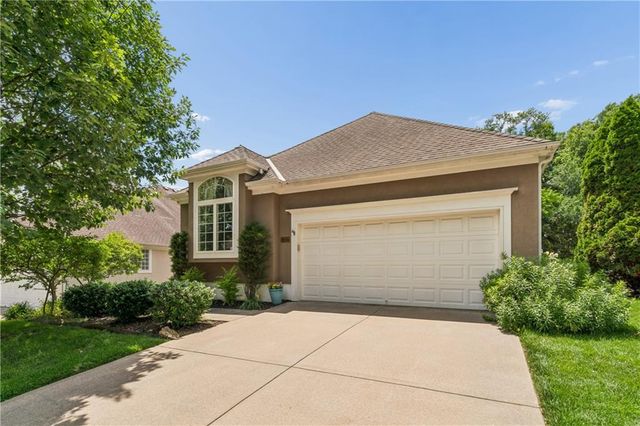 13322 Pennsylvania Court, Kansas City, MO 64145