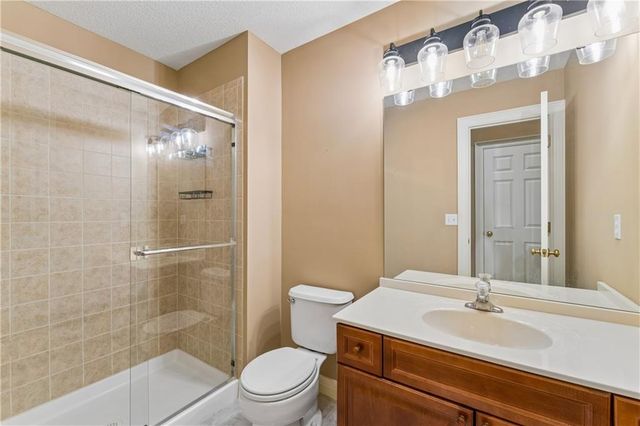 13322 Pennsylvania Court, Kansas City, MO 64145