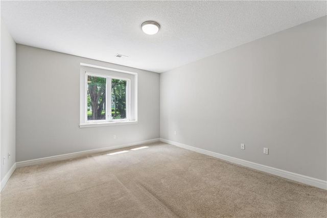 13322 Pennsylvania Court, Kansas City, MO 64145