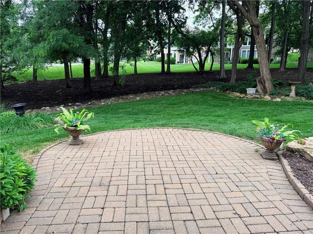 13322 Pennsylvania Court, Kansas City, MO 64145