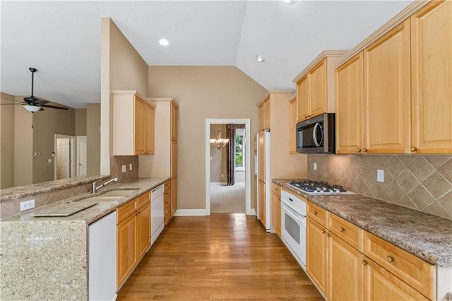 13322 Pennsylvania Court, Kansas City, MO 64145