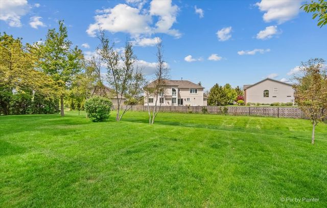 402 Meadow Ridge Lane, Prospect Heights, IL 60070