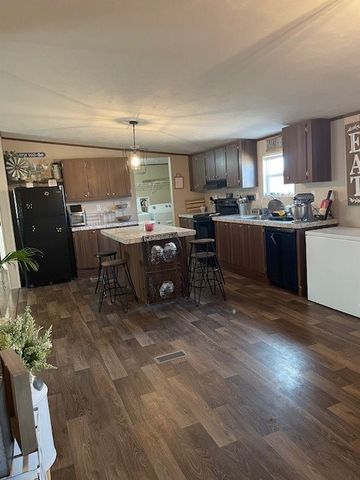 565 County Road 405, Brady, TX 76825