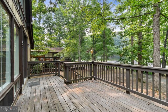 112 LAKEVIEW PARKWAY, Locust Grove, VA 22508