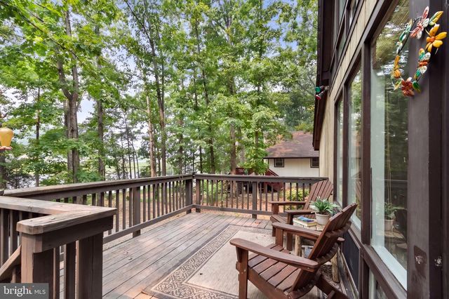 112 LAKEVIEW PARKWAY, Locust Grove, VA 22508
