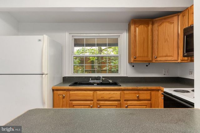 112 LAKEVIEW PARKWAY, Locust Grove, VA 22508