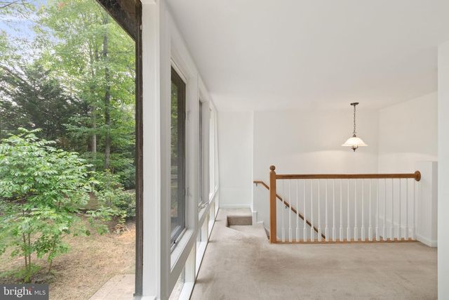112 LAKEVIEW PARKWAY, Locust Grove, VA 22508