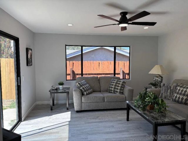 9211 Todos Santos, Santee, CA 92071