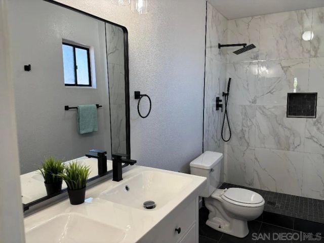 9211 Todos Santos, Santee, CA 92071