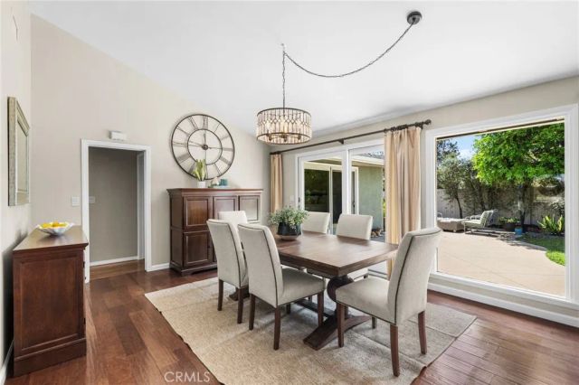 18612 Newton Avenue, North Tustin, CA 92705