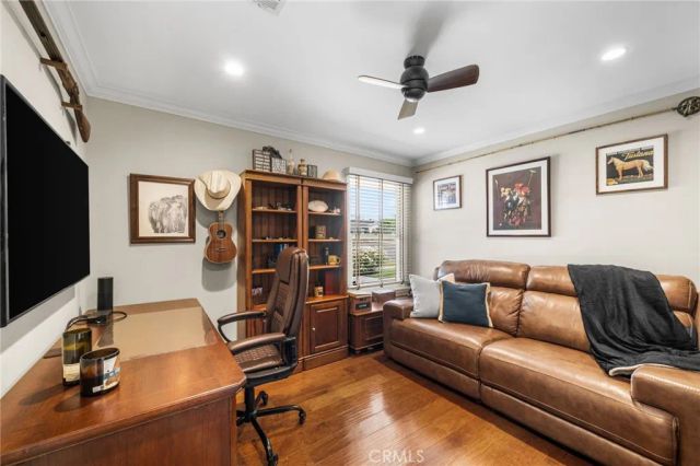 18612 Newton Avenue, North Tustin, CA 92705