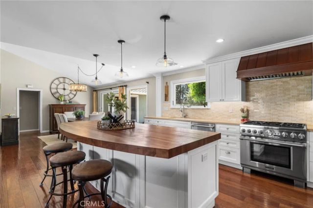 18612 Newton Avenue, North Tustin, CA 92705