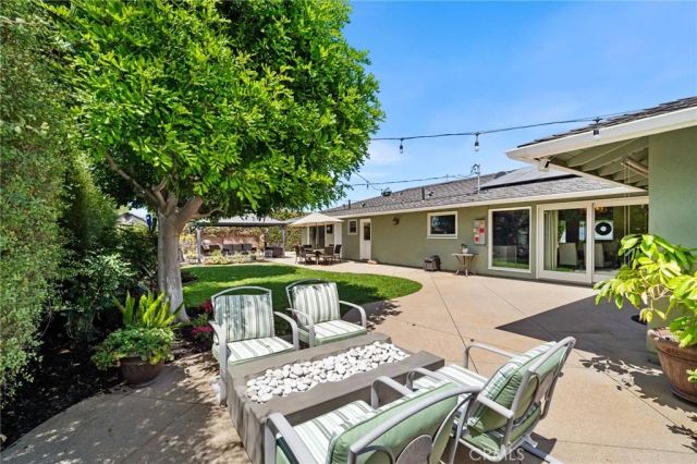 18612 Newton Avenue, North Tustin, CA 92705