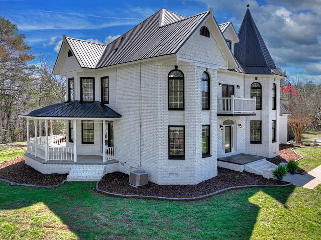 229 Crossroads Church Road, Ellijay, GA 30540