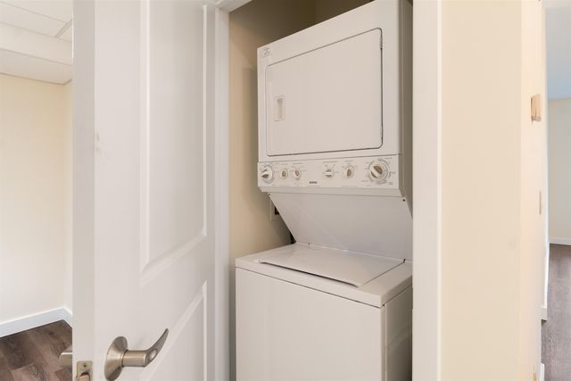 370 Farrell St Apt 114, South Burlington, VT 05403