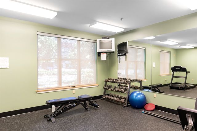 370 Farrell St Apt 114, South Burlington, VT 05403