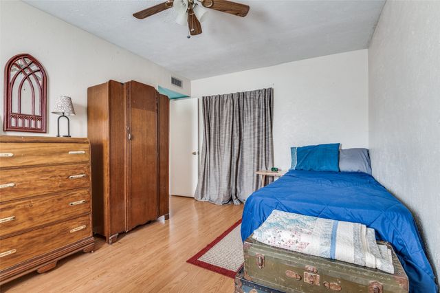 7430 Cloverglen Drive, Dallas, TX 75249