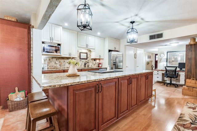 7430 Cloverglen Drive, Dallas, TX 75249