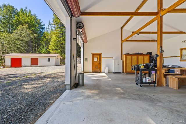 31026 Albion Ridge L Rd, Albion, CA 95410