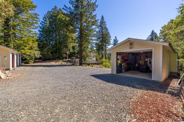 31026 Albion Ridge L Rd, Albion, CA 95410