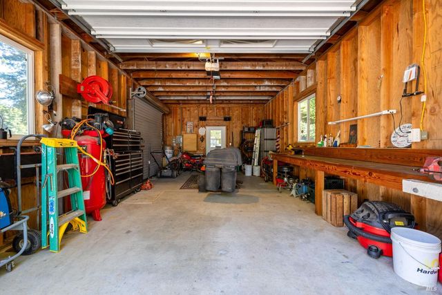 31026 Albion Ridge L Rd, Albion, CA 95410