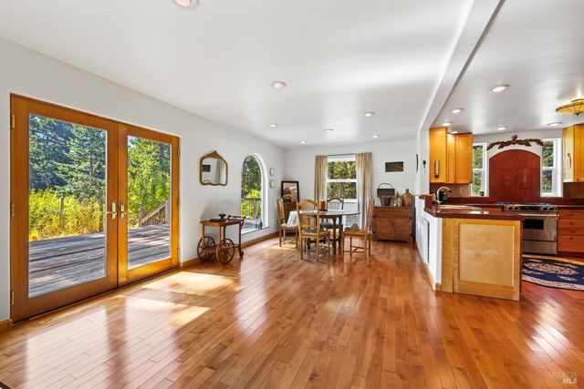 31026 Albion Ridge L Rd, Albion, CA 95410