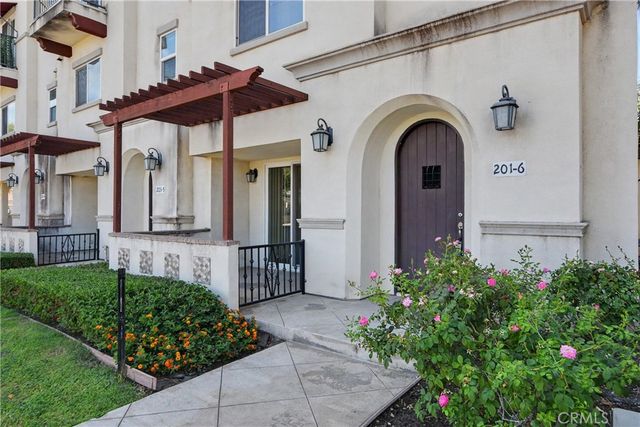 201 N Azusa Avenue 6, Azusa, CA 91702