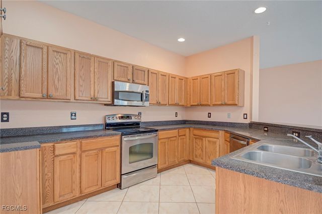 3605 17th ST W, Lehigh Acres, FL 33971