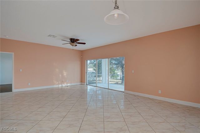 3605 17th ST W, Lehigh Acres, FL 33971