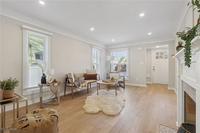 3798 Grosvenor Road, South Euclid, OH 44118