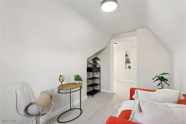 3798 Grosvenor Road, South Euclid, OH 44118