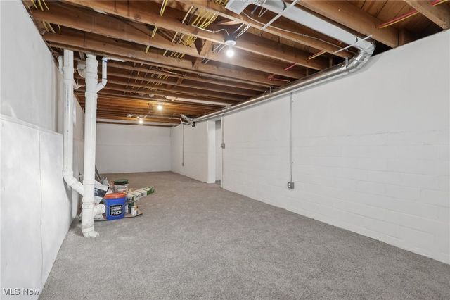 3798 Grosvenor Road, South Euclid, OH 44118