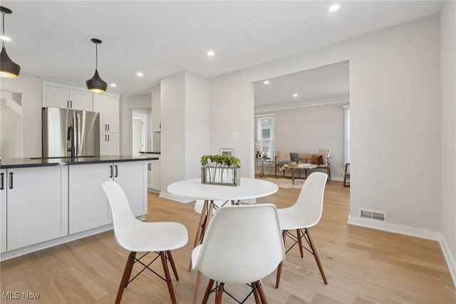 3798 Grosvenor Road, South Euclid, OH 44118