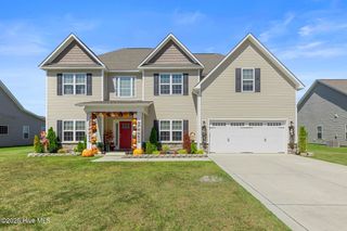 304 Crossroads Store Drive, Jacksonville, NC 28546