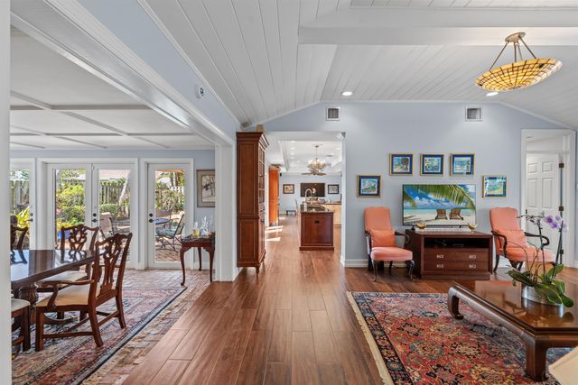 402 Lake Drive, Delray Beach, FL 33444