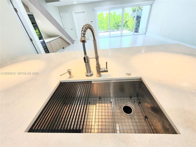 7342 Gary Ave, Miami Beach, FL 33141