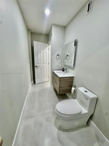 7342 Gary Ave, Miami Beach, FL 33141