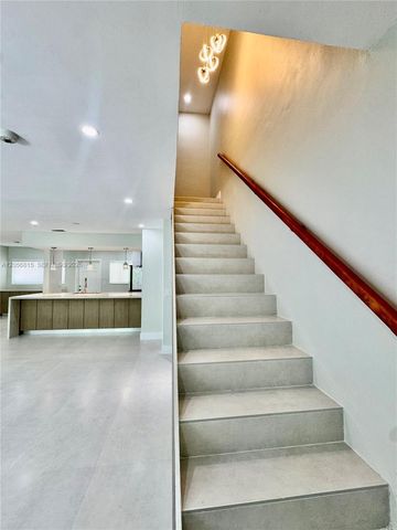7342 Gary Ave, Miami Beach, FL 33141