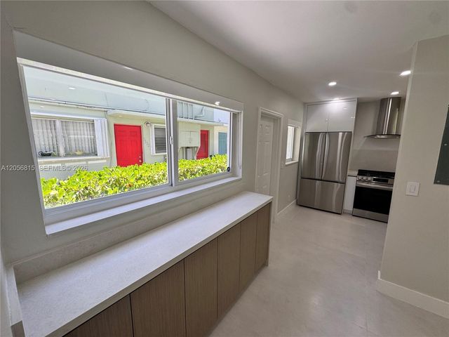 7342 Gary Ave, Miami Beach, FL 33141