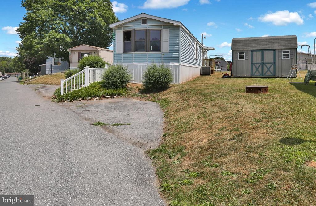 308 PALM CITY PARK, Annville, PA 17003