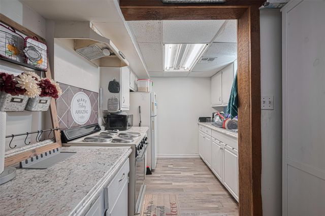 601 N Resident Street, Wharton, TX 77488