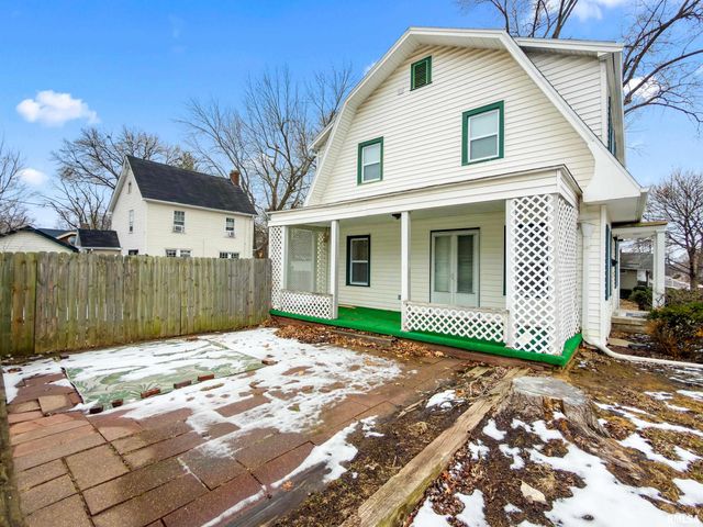 400 E VIRGINIA Avenue, Peoria, IL 61603