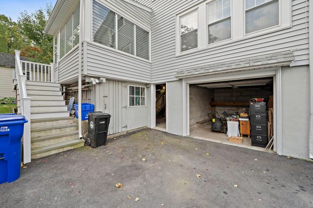 6 Rowe St, Milton, MA 02186