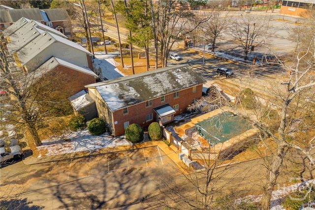 935 Baxter 3, Athens, GA 30606